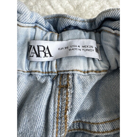 Zara Women's Paper bag Style Cinch Waist Jeans Blue Light Wash High Waisted 4 - Picture 2 of 8